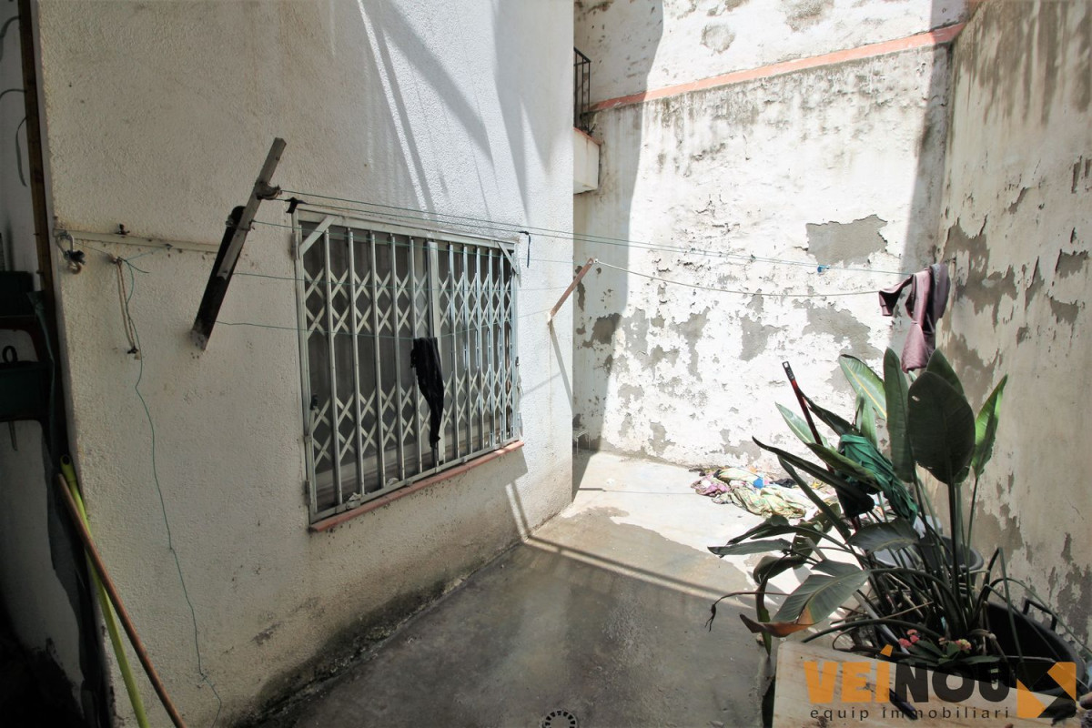 Venta de bajo en Gravina, Hospitalet de Llobregat
 photo 4