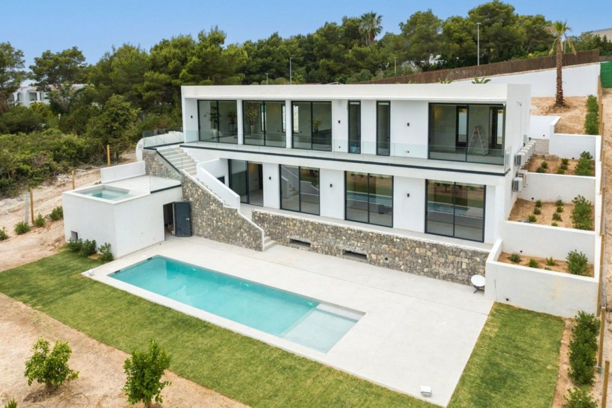 Sale of independent chalet in Cala Tarida, San Joseph of the Tower
 photo 4