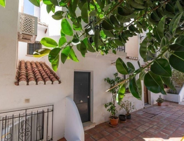 Semi-detached house for sale in Torrequebrada , Benalmádena thumbnail 2
