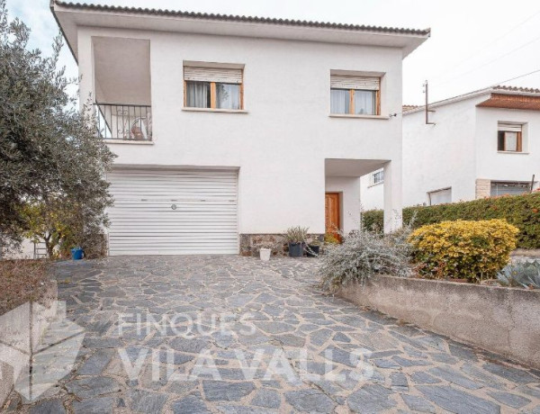 Chalet independiente en venta en , Santa Eulàlia de Ronçana photo 1