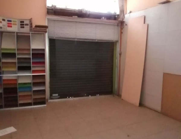 Local en venta en La Reconquista - El Ensanche photo 4