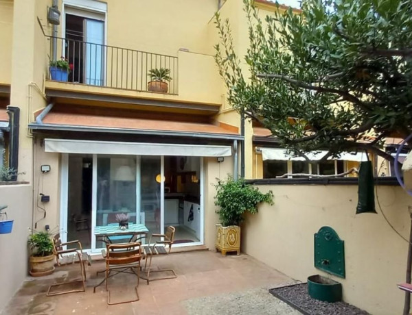 Detached villa for sale in Segle XX , Terrassa photo 1