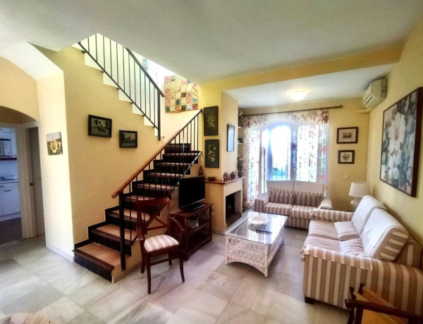 Chalet adosado en venta en Vistahermosa - Fuentebravía , El Puerto de Santa María thumbnail 2