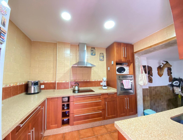Таунхаус на продажу в , Los Barrios photo 2