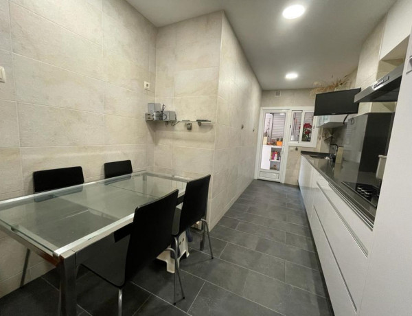 Piso en venta en  Can Serra - Pubilla Cases , Hospitalet de Llobregat photo 3
