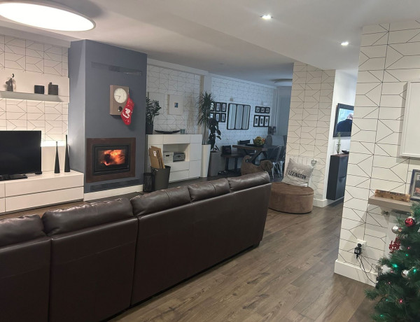 Таунхаус на продажу в  Zona Avda. de Madrid , Logroño photo 3