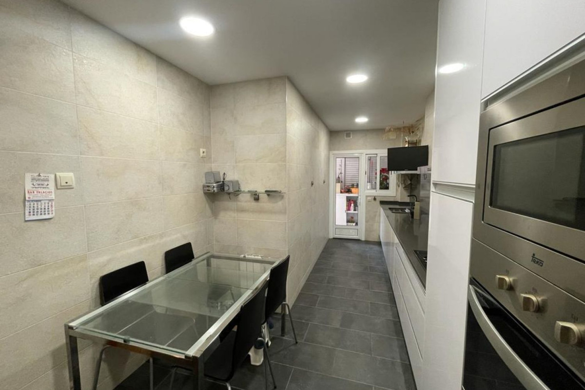 Venta de piso en Can Serra - Pubilla Cases, Hospitalet de Llobregat
photo 5