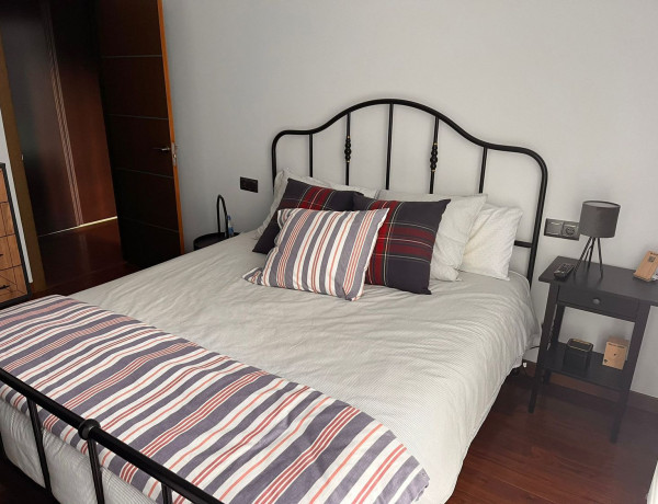 Apartment for sale in  Calle Matilde de la Torre, 2, Llanes photo 1
