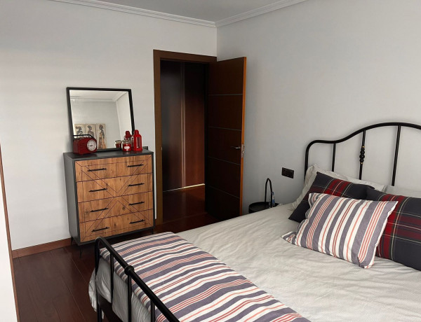 Apartment for sale in  Calle Matilde de la Torre, 2, Llanes photo 2