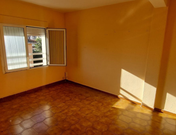 Продажа квартиры в  Calle de Antonio Bravo, Zaragoza photo 4