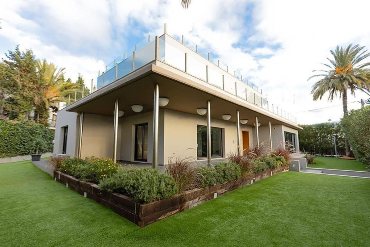 Venta de chalet independiente en Calle Mas d'en Lliri, Sitges
 photo 3