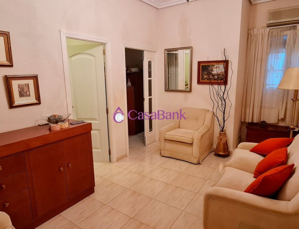 Продажа квартиры в Urb. CIUDAD JARDIN, Distrito Ciudad Jardín photo 1
