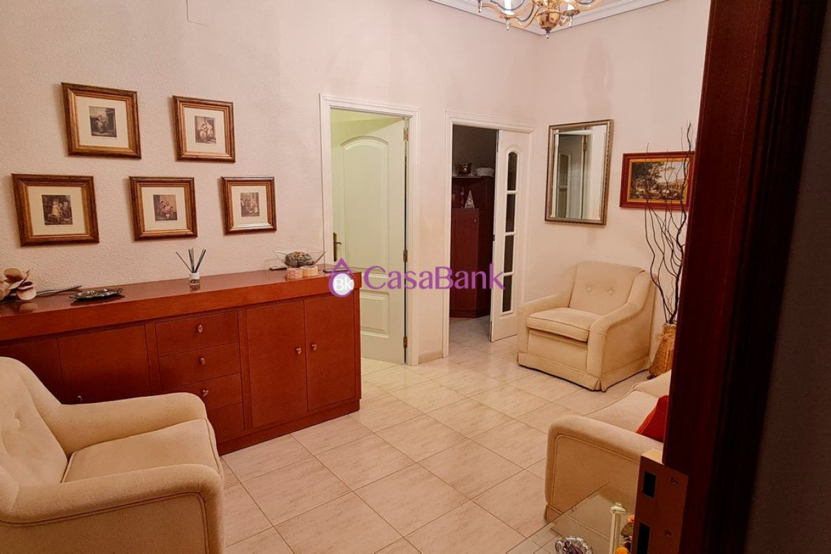 Venta de piso en Urb. CIUDAD JARDIN, Distrito Ciudad Jardín
photo 3