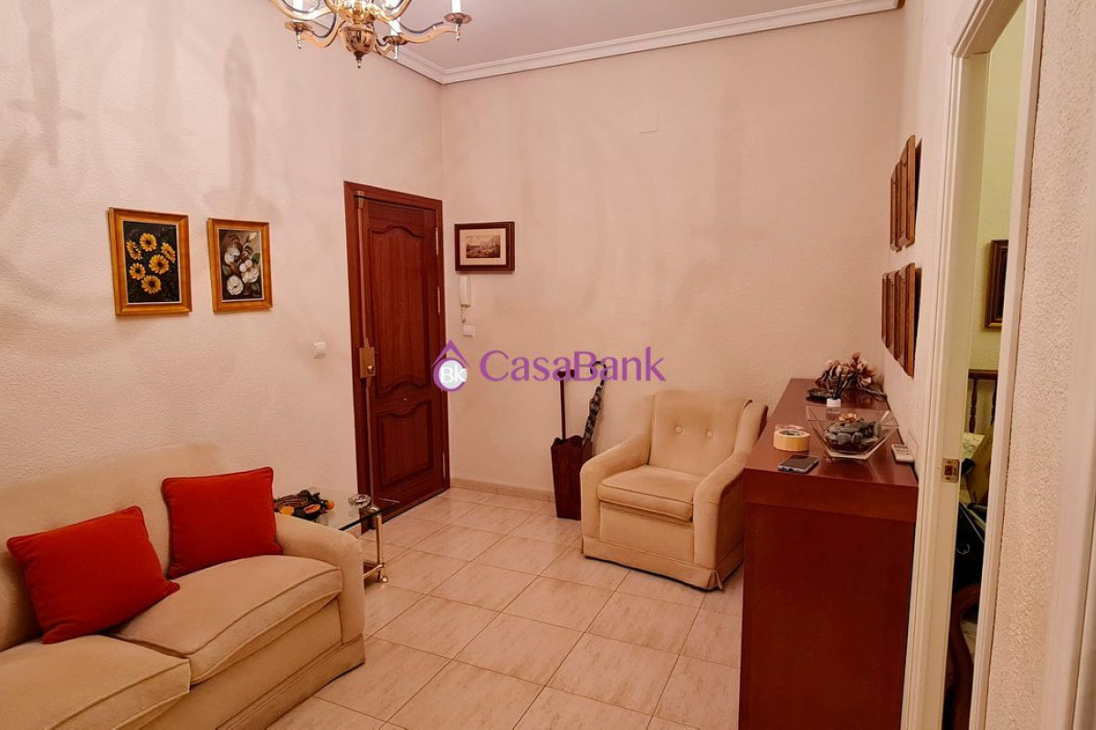 Venta de piso en Urb. CIUDAD JARDIN, Distrito Ciudad Jardín
photo 4
