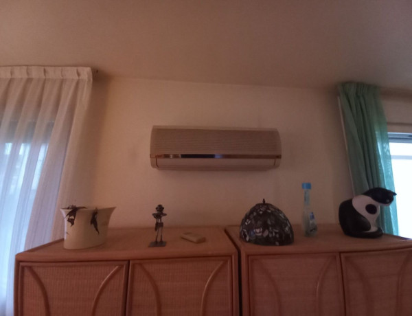 Semi-detached house for sale in , Albillos thumbnail 2