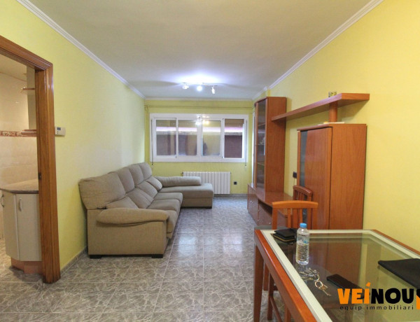 Piso en venta en Flor de Nit, Cornellà de Llobregat thumbnail 1
