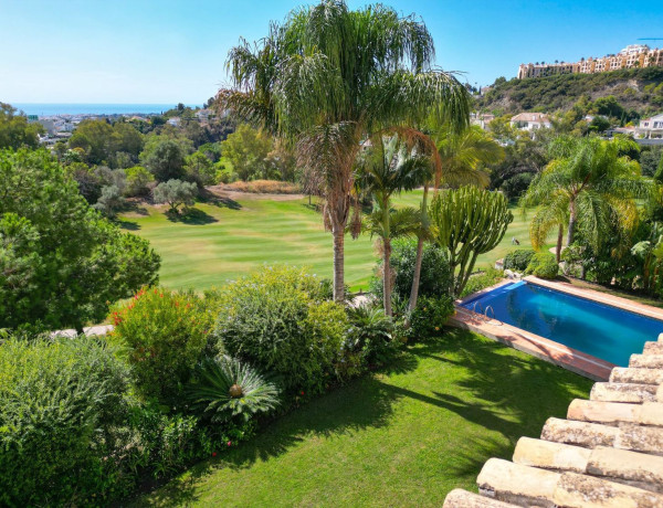Chalet independiente en venta en La Quinta , Benahavís thumbnail 1