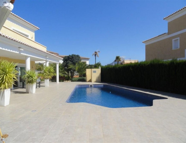 Chalet independiente en venta en  Gargasindi , Calpe photo 2