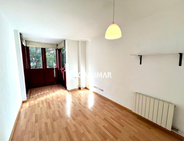 Продажа квартиры в  Avenida Tomas Gimenez, Hospitalet de Llobregat photo 2