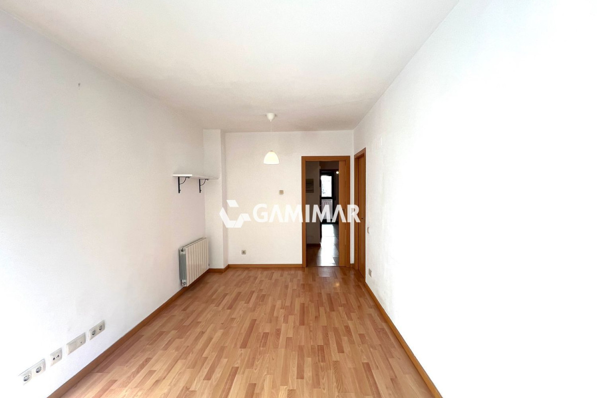 Sprzedaż mieszkania w Avenida Tomas Gimenez, Hospitalet de Llobregat
 photo 4