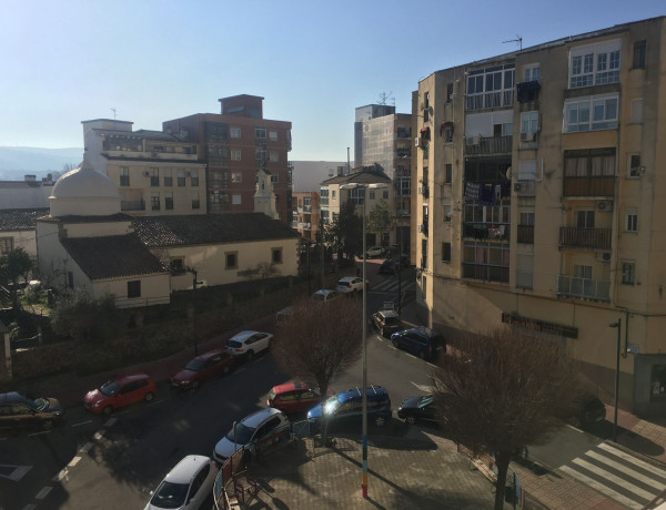 Продажа квартиры в  Avenida de la Vera, 19, Plasencia photo 3