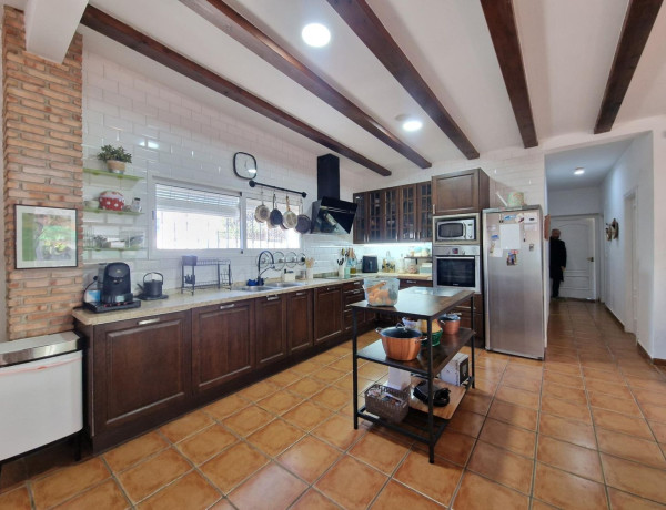 Chalet independiente en venta en , Palma de Gandia photo 4
