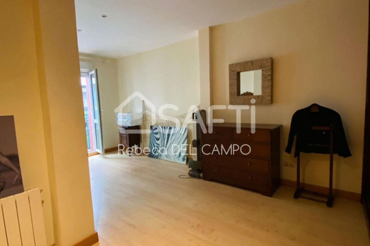 Venta de piso en Puerto Chico, Santander
photo 2