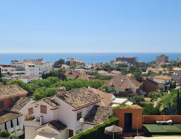 Semi-detached house for sale in  Calle Anemona, 15 , Benalmádena photo 4