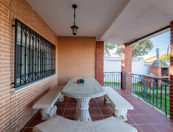 Chalet independiente en venta en , El Álamo thumbnail 2