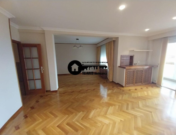 Apartment for sale in Hospital , Albacete photo 1