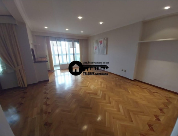 Apartment for sale in Hospital , Albacete thumbnail 2