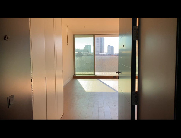Piso en venta en Avenida Diagonal, Barcelona thumbnail 1