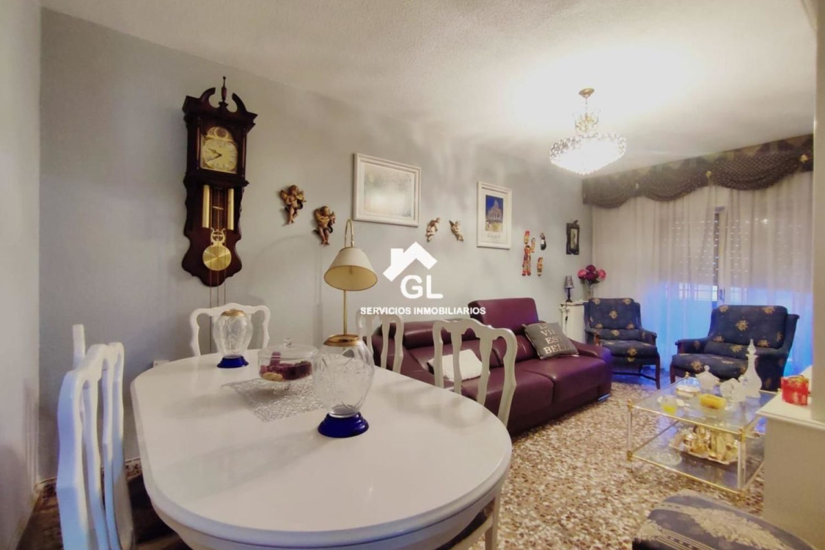 Sale of apartment in Calle Tinte, Albacete
photo 3