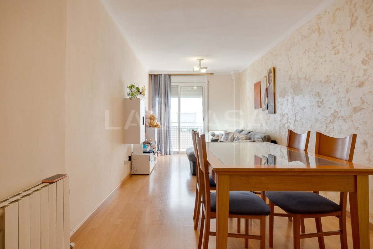 Penthouse sale in Campoamor, Hospitalet de Llobregat photo 4