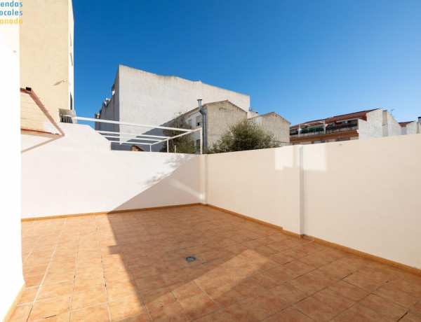Duplex en venta en , Armilla thumbnail 1