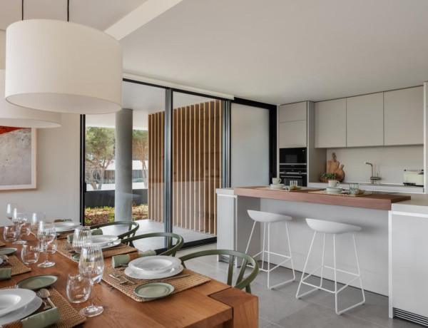 Apartment for sale in  Urbanización Invespania, Sotogrande photo 4