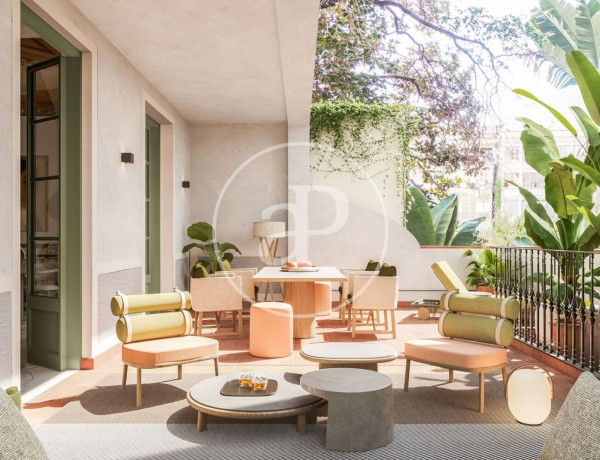 Piso en venta en Calle de Provença, Barcelona thumbnail 2