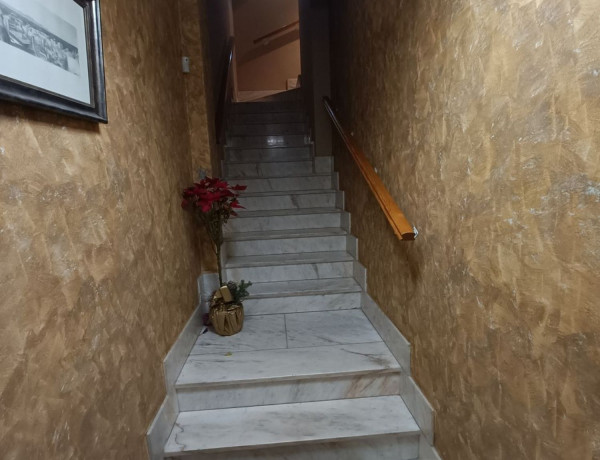Chalet adosado en venta en  Zona Llombai , Burriana photo 4