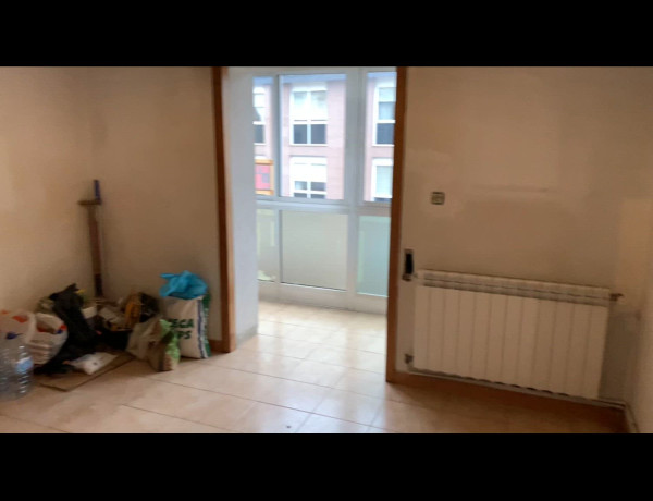 Piso en venta en Calle Manuel Murguía, Ourense thumbnail 1