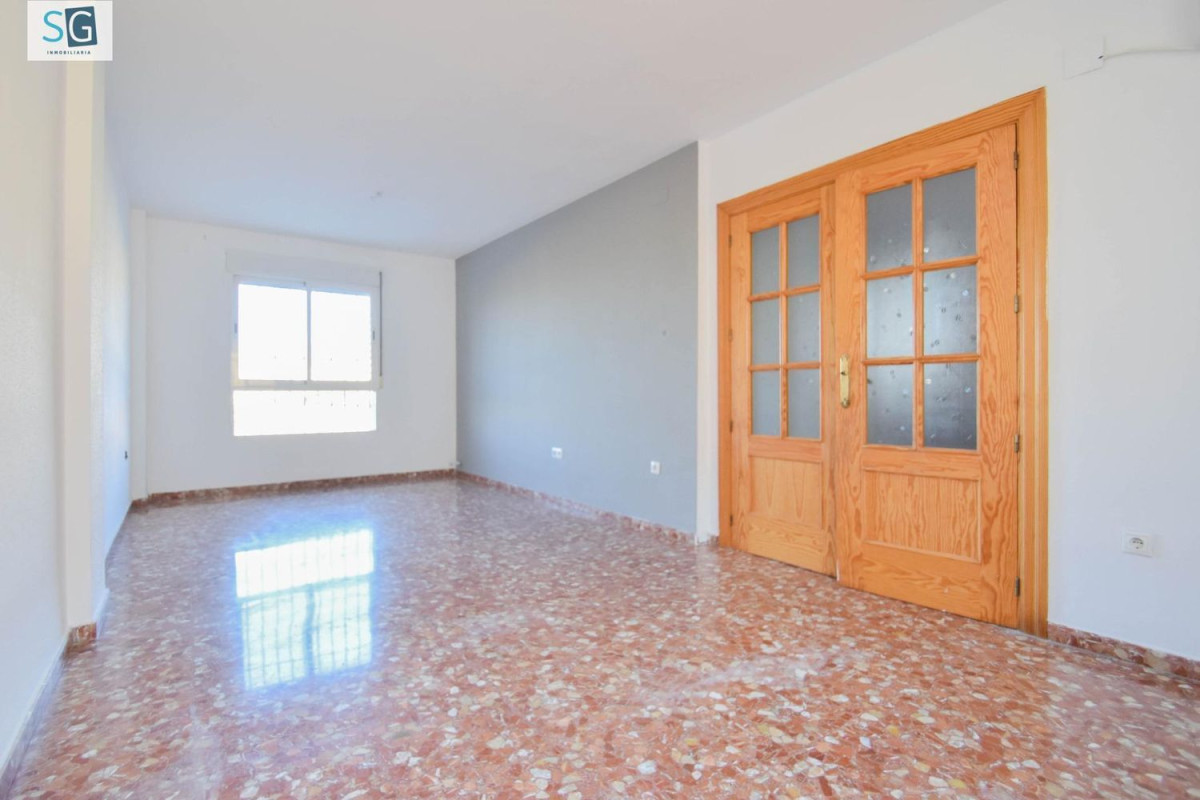 Venta de chalet adosado en , Atarfe photo 1