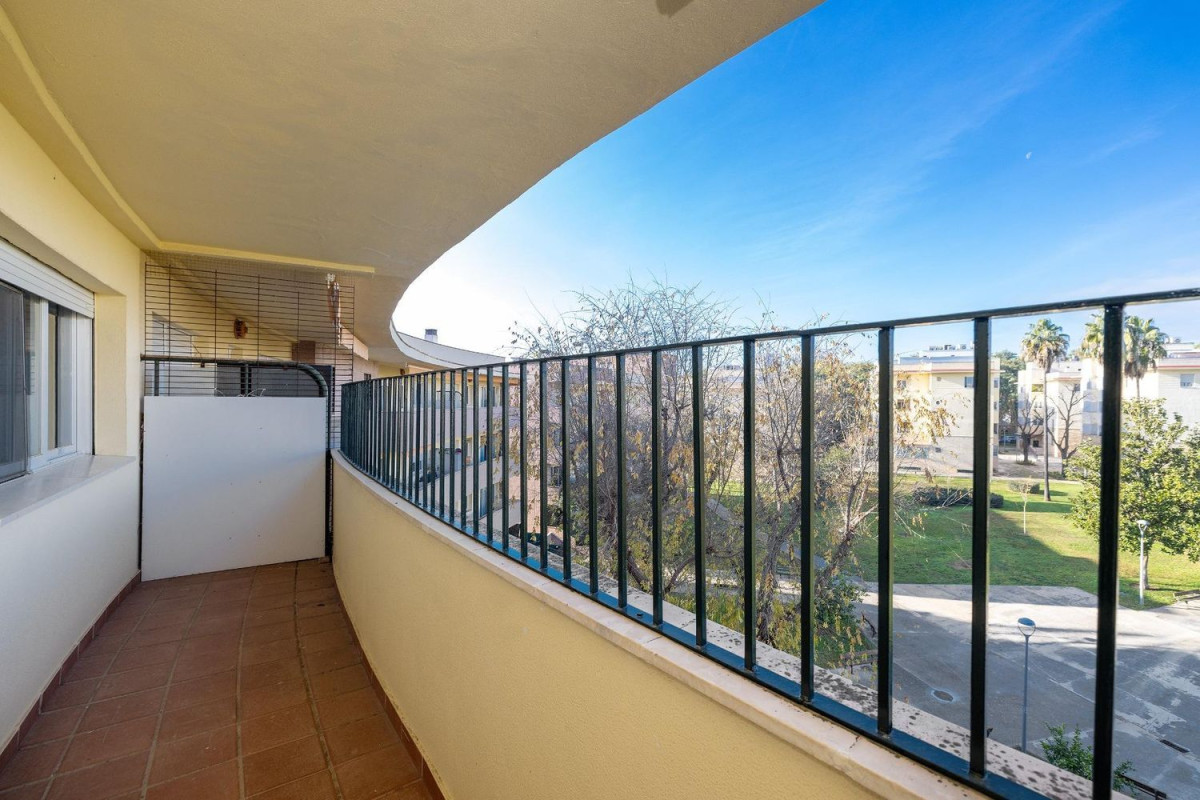 Venta de piso en Calle de La Pinta, Mairena del Aljarafe
photo 2