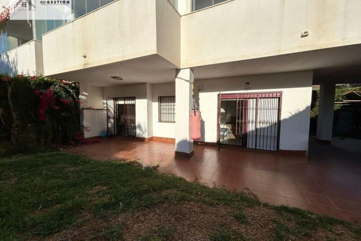 Продажа квартиры на Calle Granate, Михас
 photo 2