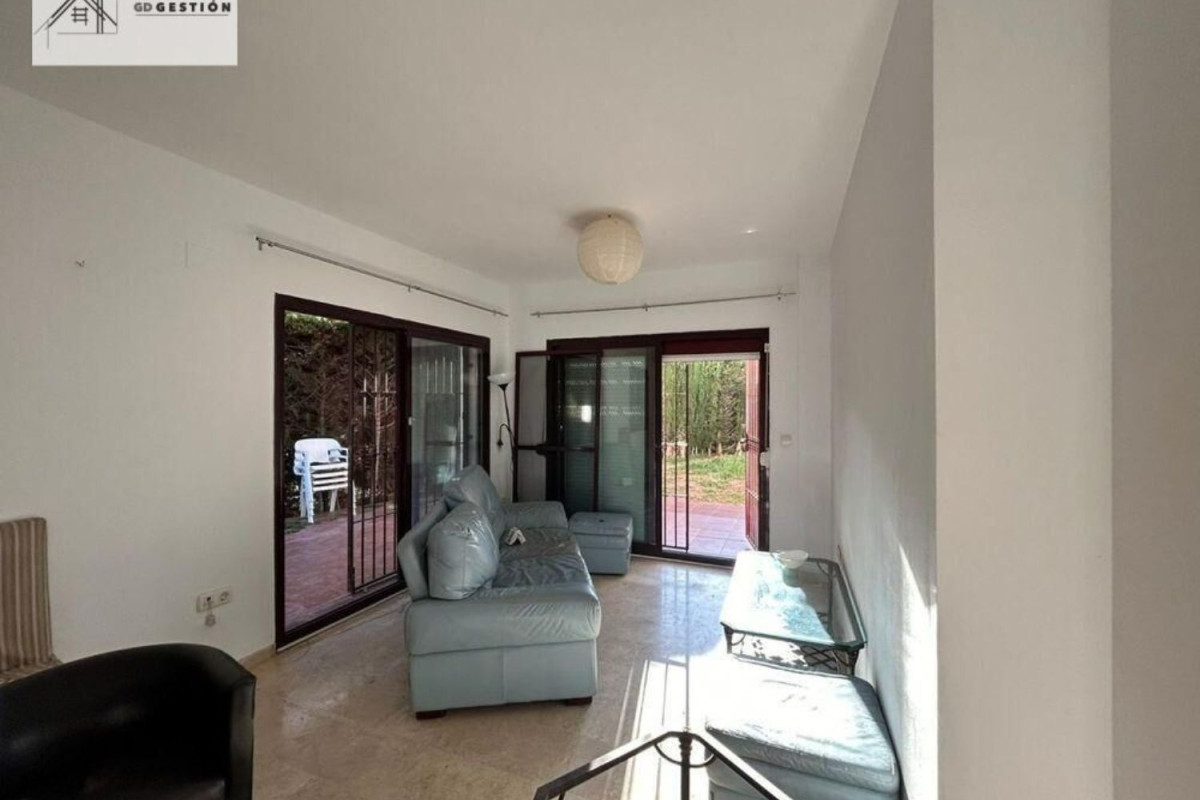 Продажа квартиры на Calle Granate, Михас
 photo 4