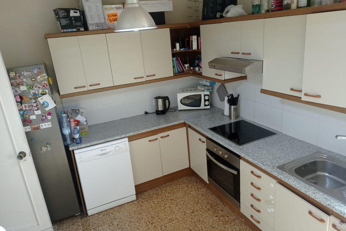 Sale of apartment in Avenida FRAGOSO, 95, Vigo
photo 4