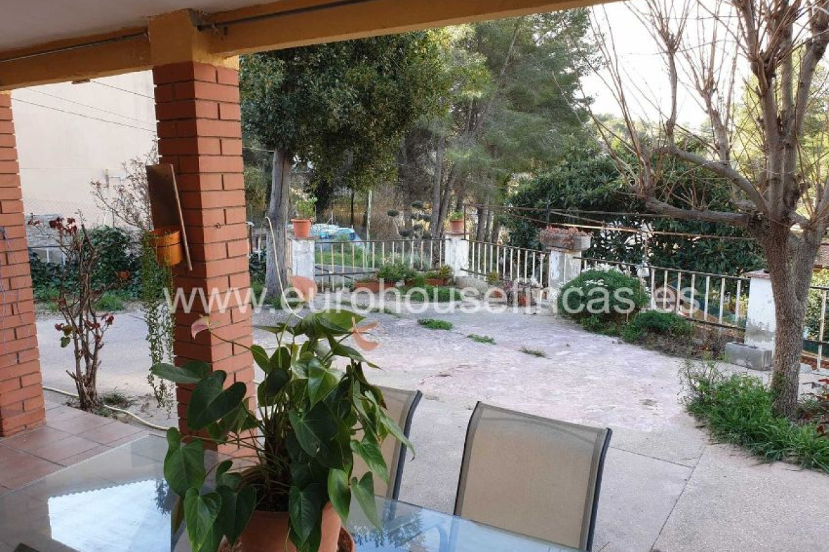 Casa o chalet independiente en venta en Angles, Cabrera de Anoia
photo 1