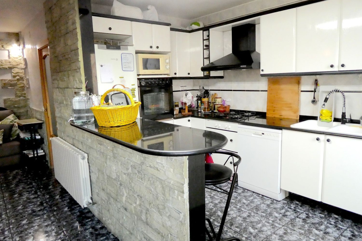 Sale of apartment in Market, Ruby
 photo 2