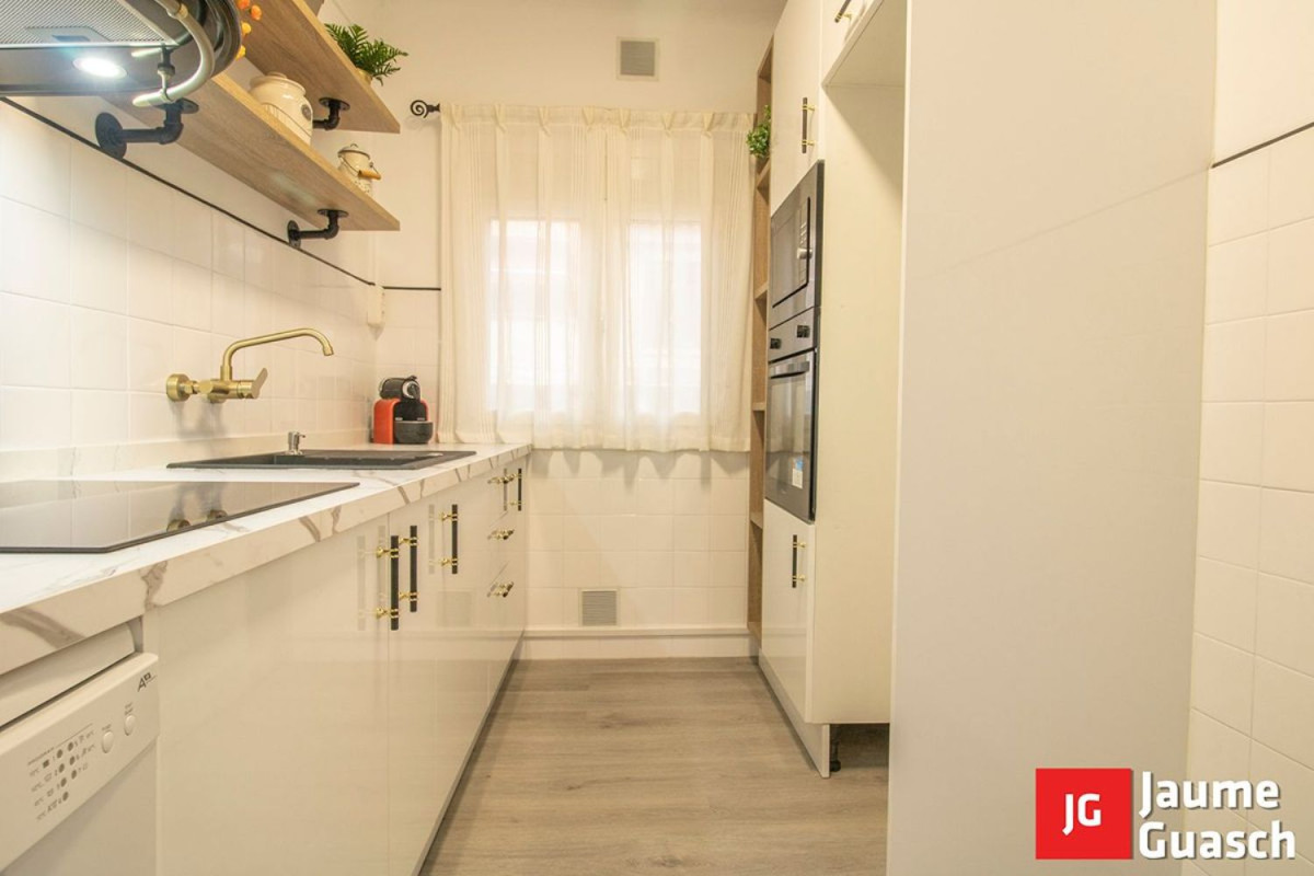 Продажа квартиры на Camino de l'Era, Торредембарра
photo 3