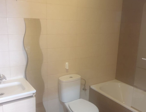Bajo en venta en  Medicina , Albacete photo 3