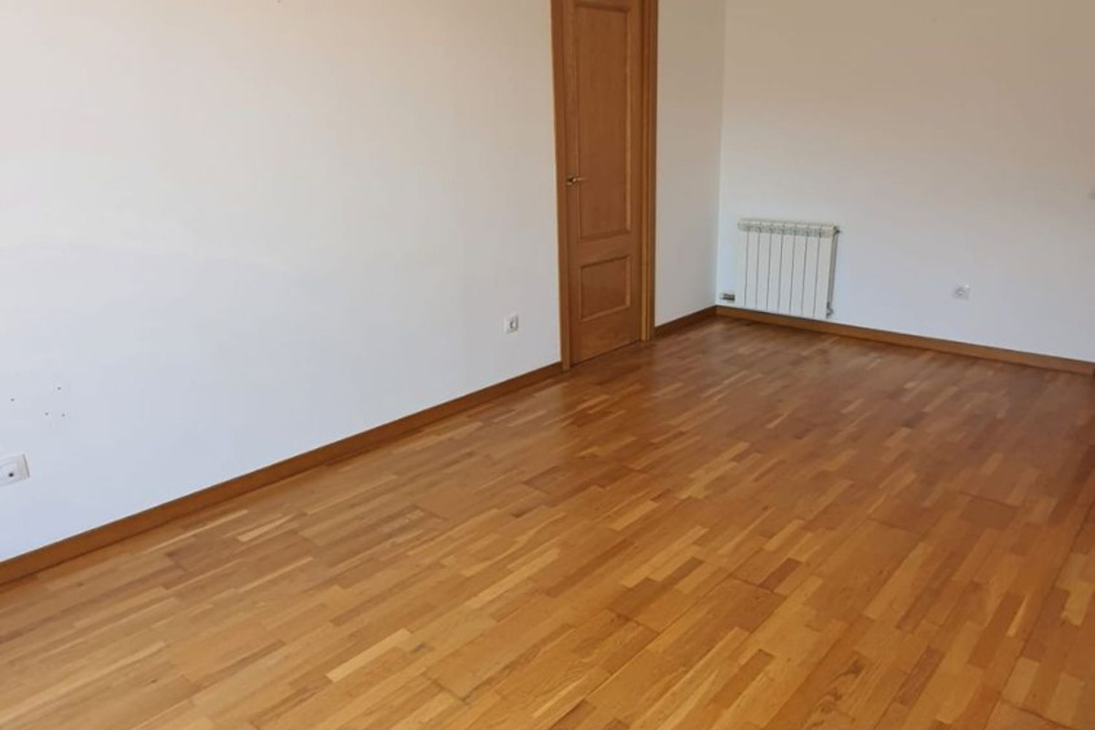 Venta de piso en MAGALLANES, Rubí
photo 5