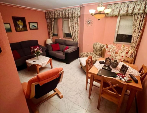 Продажа первого этажа в  Calle del moral, La Linea de la Concepcion photo 2